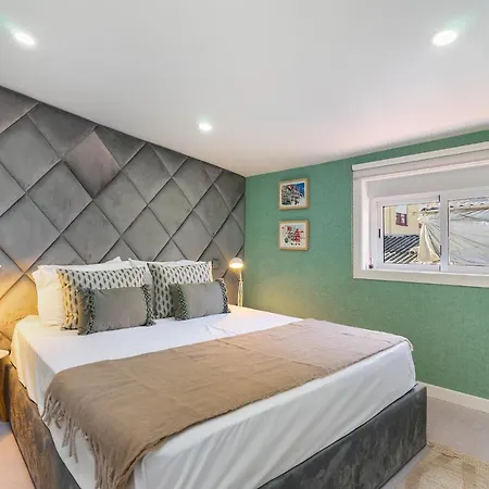 Whome Center Comfort & Stylishly Furnished * פורטו