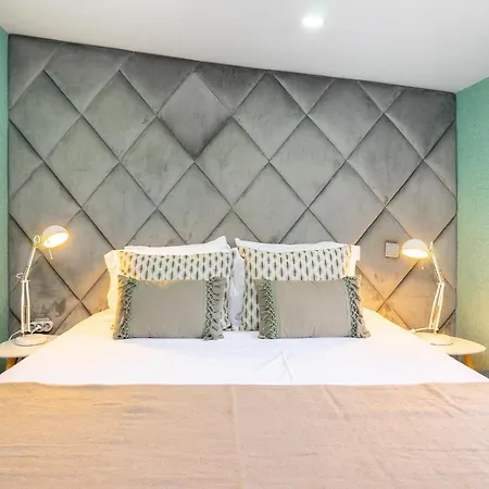 דירה Whome Center Comfort & Stylishly Furnished