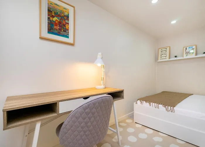 Whome Center Comfort & Stylishly Furnished * Porto
